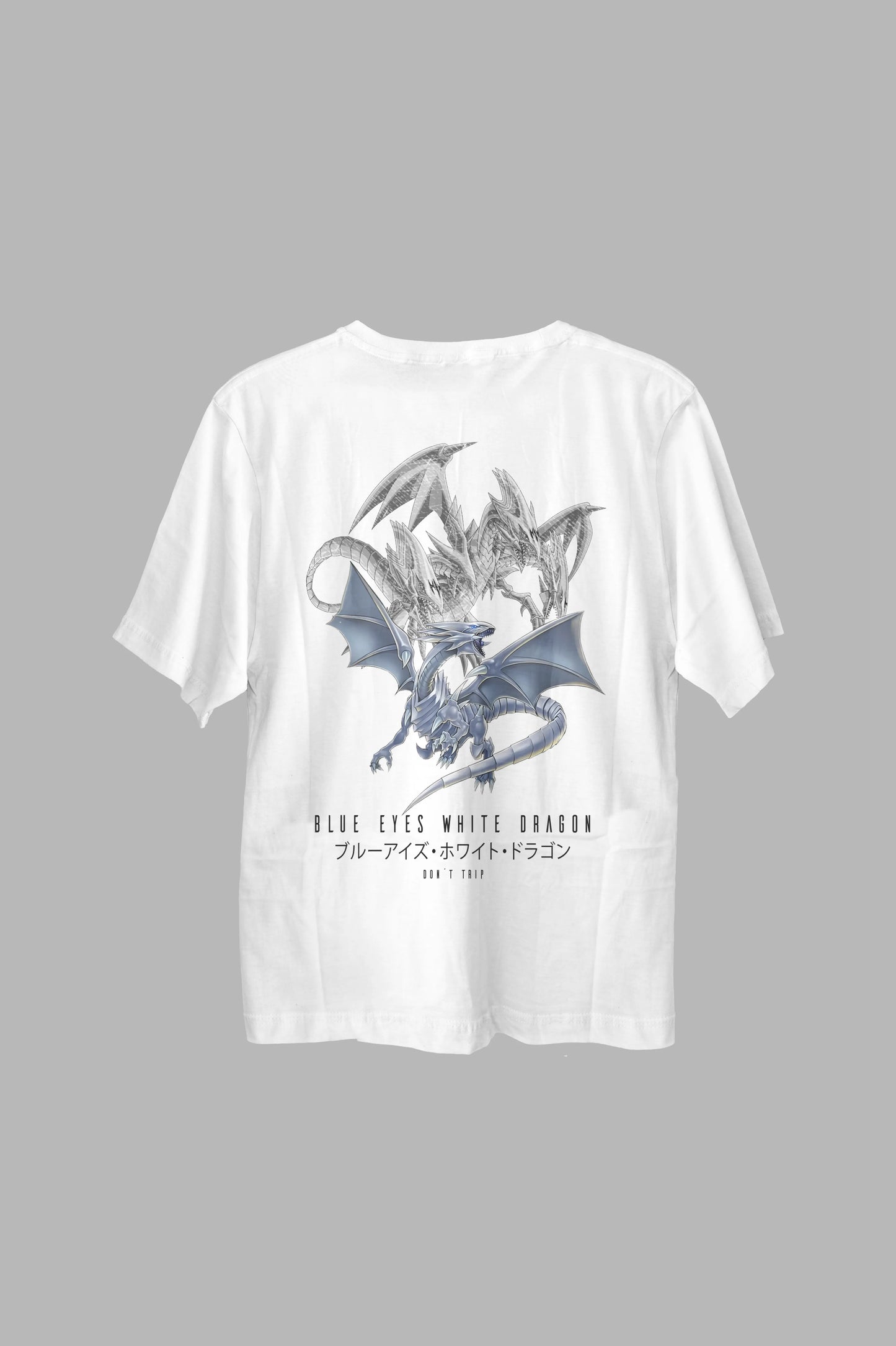 Dragón Blanco De Ojos Azules